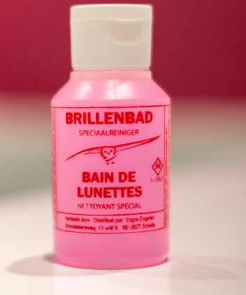 Brillenbad met speciaalreiniger (120ml)