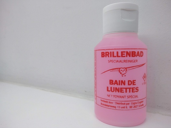 brillenbad_vloeistof_bril_reinigen